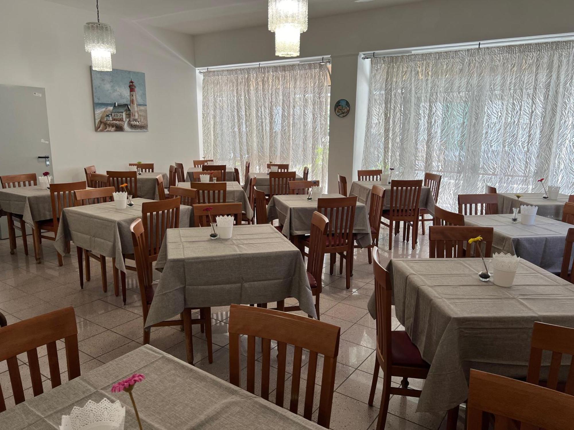 Due Gemelle Hotel Rimini Eksteriør billede