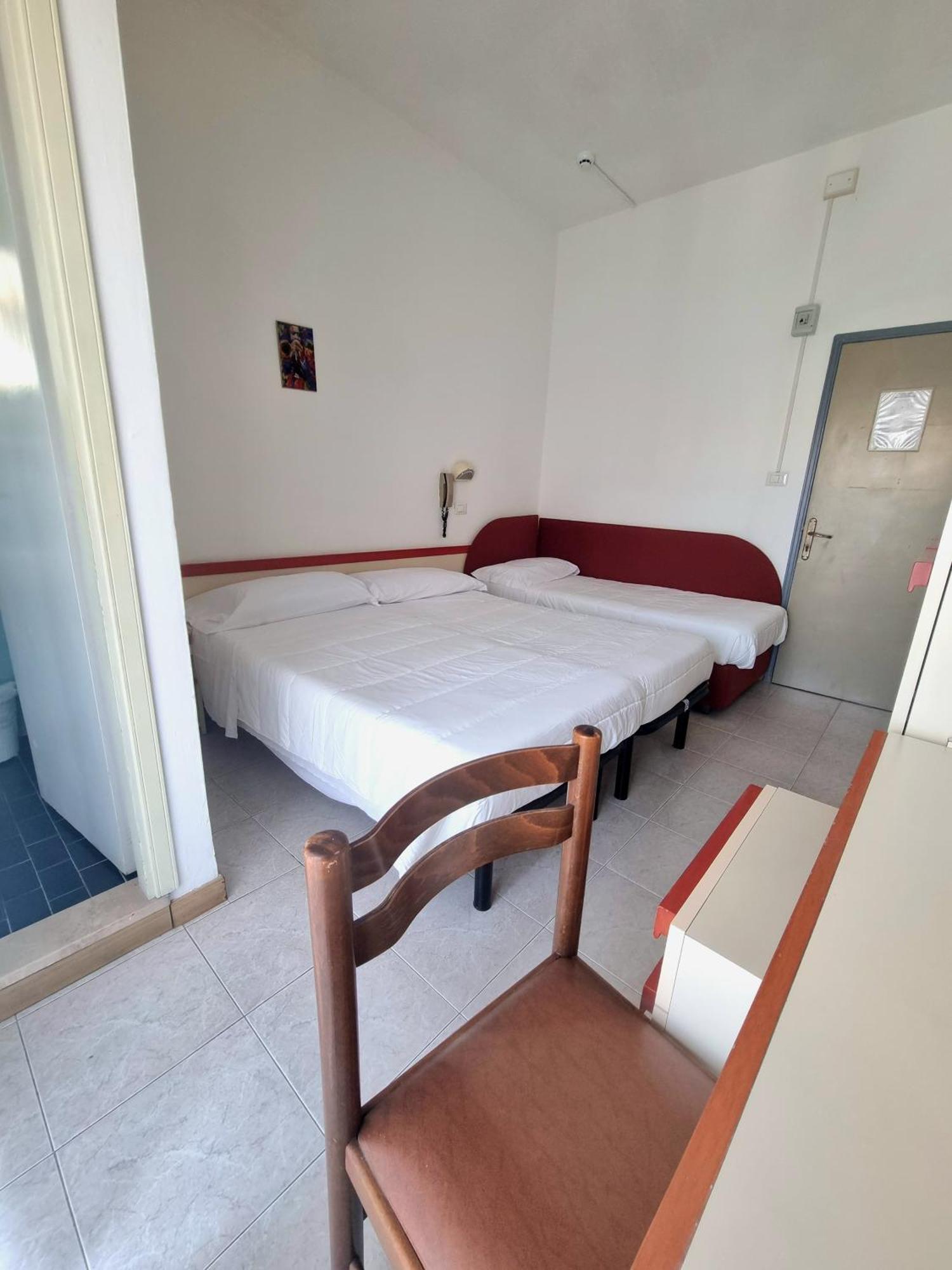 Due Gemelle Hotel Rimini Eksteriør billede