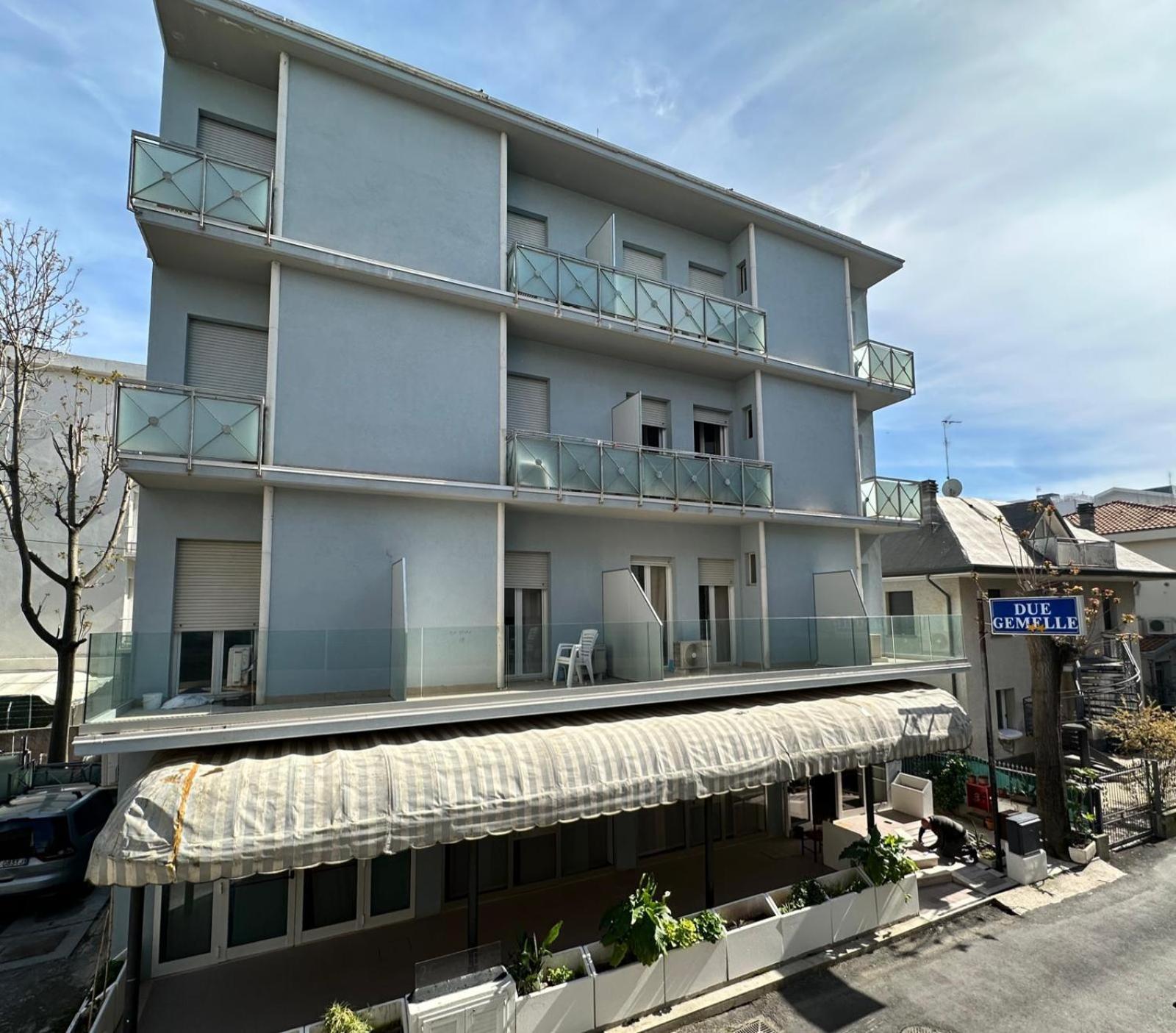 Due Gemelle Hotel Rimini Eksteriør billede